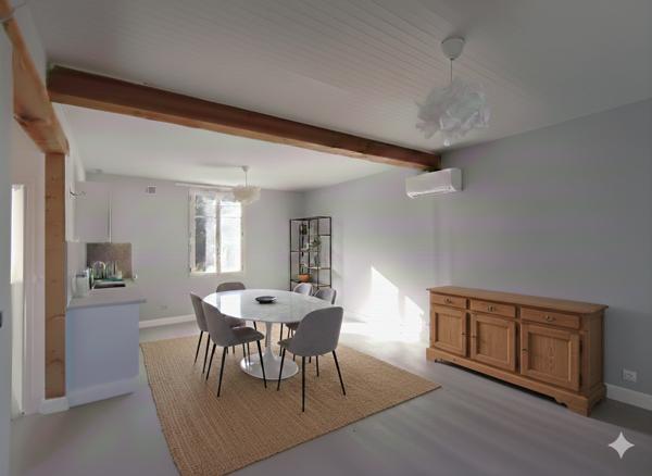 Orange (84100) APPARTEMENT 2 CHAMBRES 70 M² AVEC STATIONNEMENTS