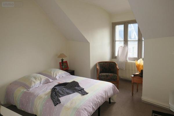 Immeuble à vendre à Bourges dans le Cher (18000), ref : 18005-1665