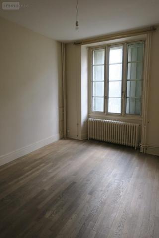 Immeuble à vendre à Bourges dans le Cher (18000), ref : 18005-1665