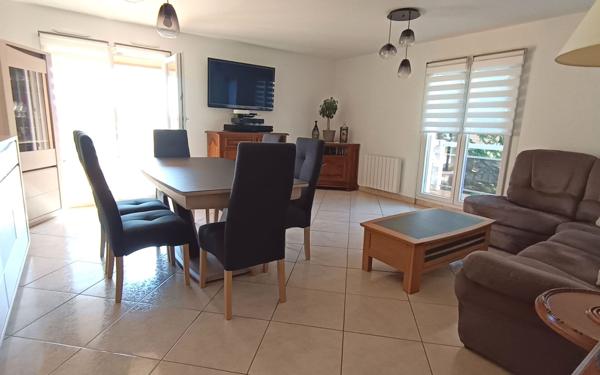 Appartement à vendre    3 pièces • 7 911 m2 Souffelweyersheim