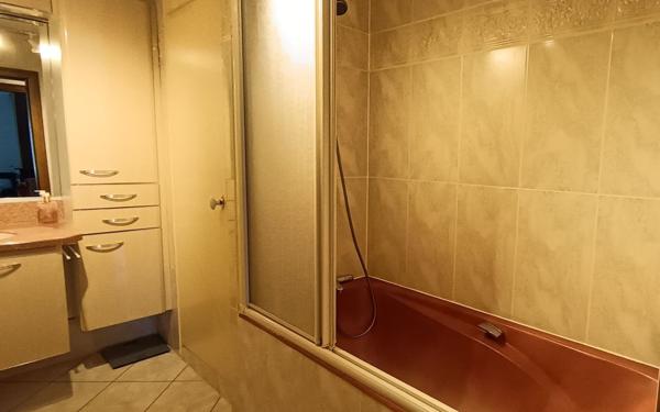 Appartement à vendre    3 pièces • 7 911 m2 Souffelweyersheim