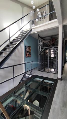 A Vendre Loft Industriel d'Exception – 323 m² – Cœur de Bar le Duc