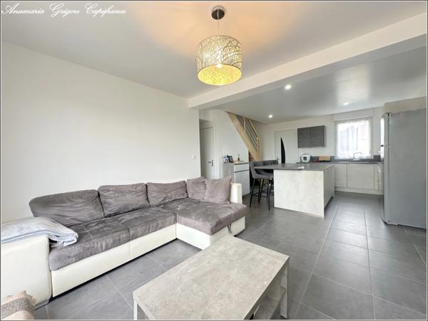 Centre de COURVILLE SUR EURE (28) Maison à vendre 5 pièces - 4 chambres dont une en RDC ( avec SDE)