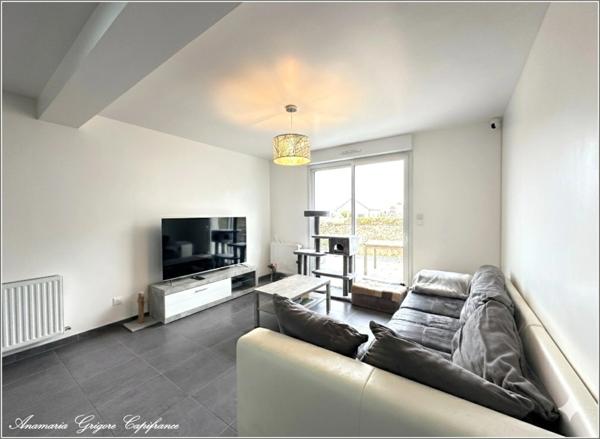 Centre de COURVILLE SUR EURE (28) Maison à vendre 5 pièces - 4 chambres dont une en RDC ( avec SDE)