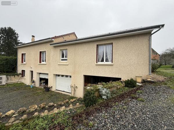Maison individuelle à vendre à Vendat dans l'Allier (03110), ref : 2025/987-03020