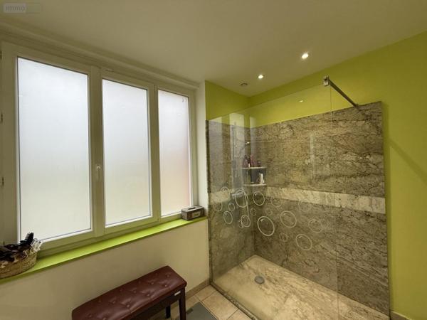 Maison individuelle à vendre à Vendat dans l'Allier (03110), ref : 2025/987-03020