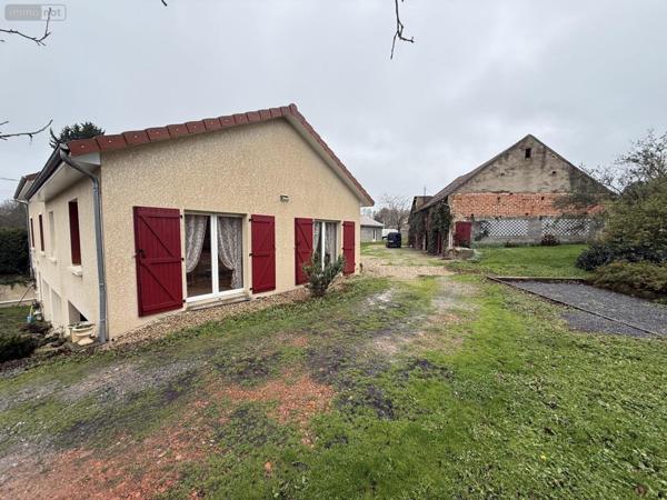 Maison individuelle à vendre à Vendat dans l'Allier (03110), ref : 2025/987-03020