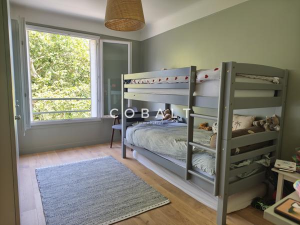 Versailles Rive Droite – Duplex Familial d’Exception