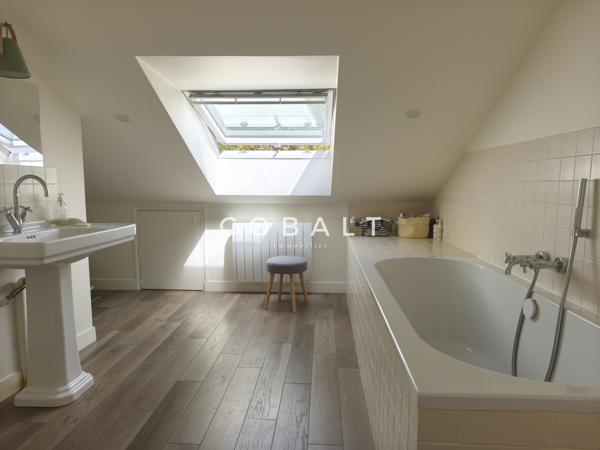 Versailles Rive Droite – Duplex Familial d’Exception