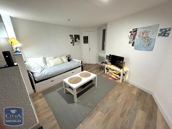 Appartement à louer 1 pièce 22.07m²