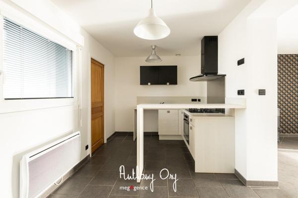 Maison à VIRE NORMANDIE, 14500 - 4 pièces 75m²