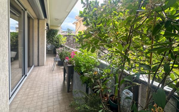 Appartement à vendre    3 pièces • 118,26 m2 Valence