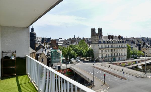 Rennes (35000) APPARTEMENT T5 LUMINEUX AU BAS DES LICES - QUARTIER BOURG L'ÉVÊQUE