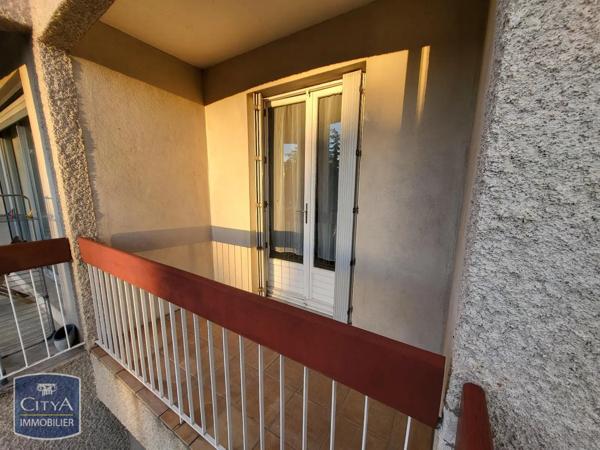 Appartement à louer 3 pièces 70.2m² Brioude (43100)