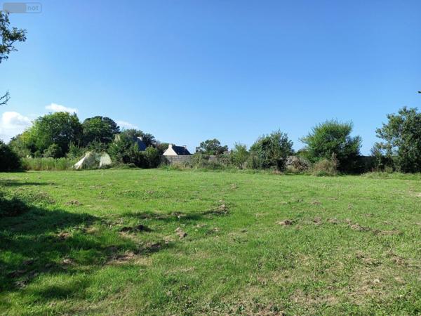 Terrain à Batir à vendre à Plomodiern dans le Finistère (29550), ref : 29170/040