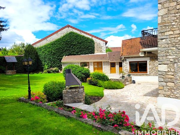 Maison à vendre 9 pièces 240 m² Étampes