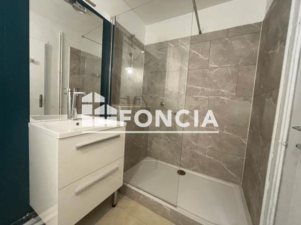 Location Appartement 3 pièces 61.5 m² - La Rochelle 17000