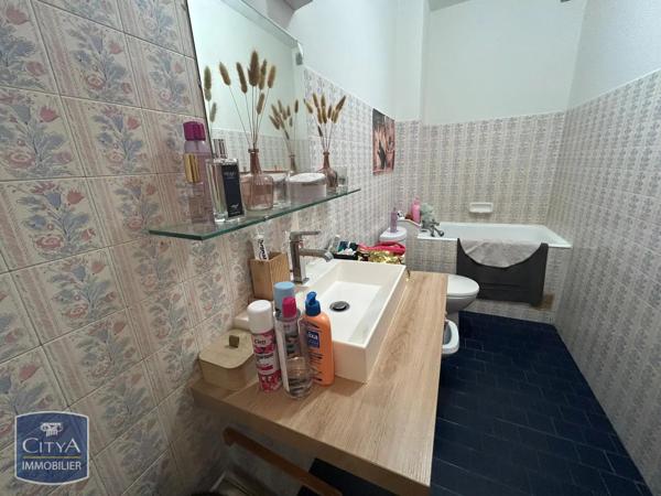 Appartement à louer 1 pièce 26.78m² Brive-la-Gaillarde (19100)