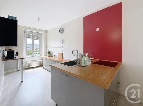Appartement F5 à vendre  5 pièces - 116,21 m 2   DINAN  - 22