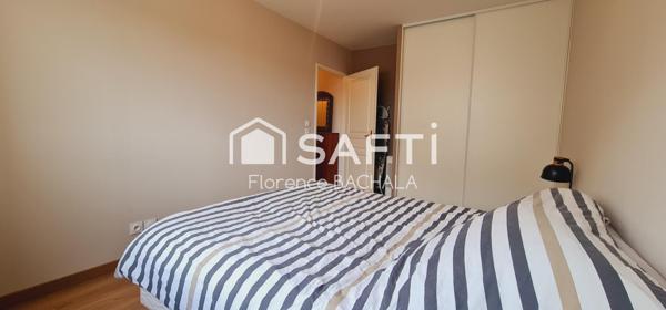 BEL APPARTEMENT DE 42 M² AVEC GARAGE PRIVATIF, BALCON ET ACCES PMR