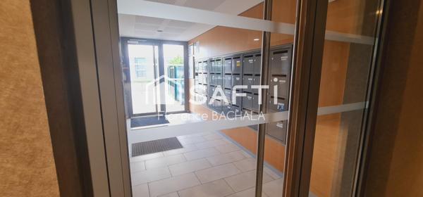 BEL APPARTEMENT DE 42 M² AVEC GARAGE PRIVATIF, BALCON ET ACCES PMR