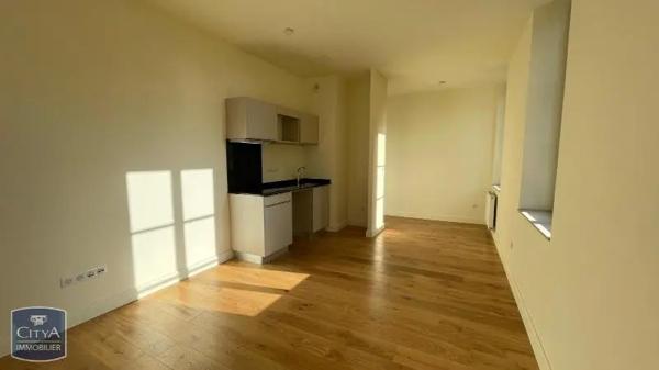 Appartement à louer 2 pièces 47.12m²