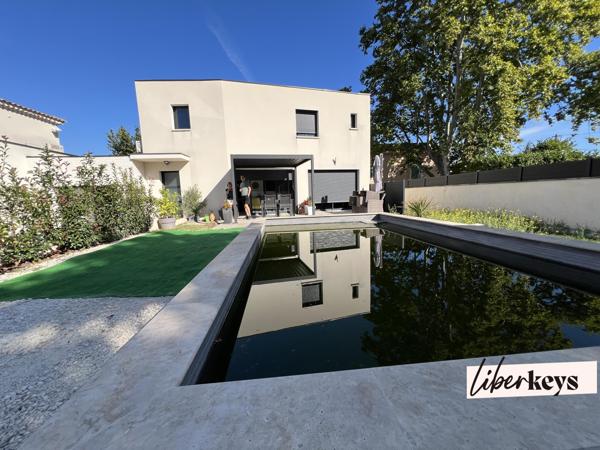 Maison 4 Chambres à Montfavet