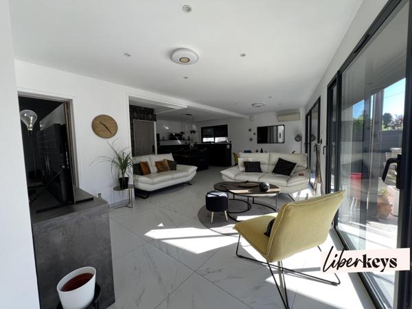 Maison 4 Chambres à Montfavet