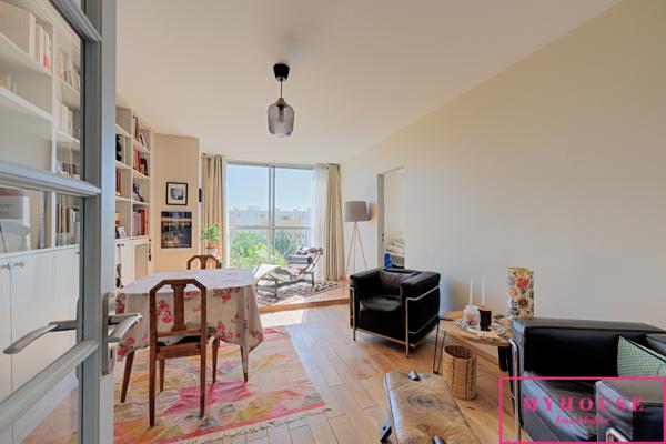Appartement
                                                                                                                                                                                                                                                                                                                        3 pièce(s)                                                                                                                                                                                                          2 chambre(s)                                                                                                                                                                                                          64  m²
