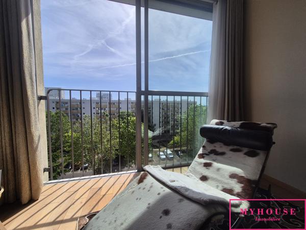 Appartement
                                                                                                                                                                                                                                                                                                                        3 pièce(s)                                                                                                                                                                                                          2 chambre(s)                                                                                                                                                                                                          64  m²