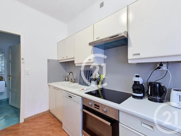 Appartement T3 à vendre  3 pièces - 70,59 m 2   ST MARTIN DE CRAU  - 13