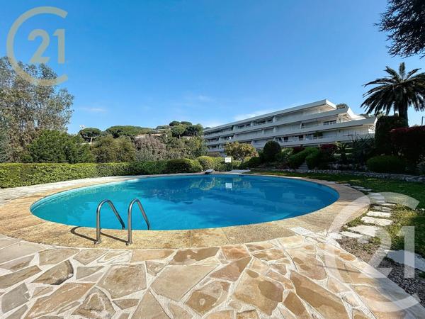 Appartement F3 à vendre  3 pièces - 85 m 2   CANNES  - 06
