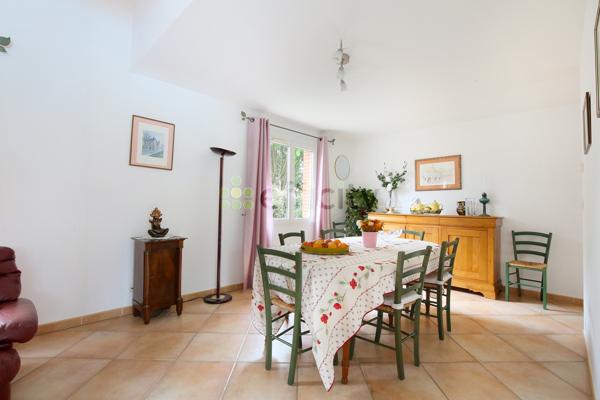 Maison 6 pièces - 196 m²