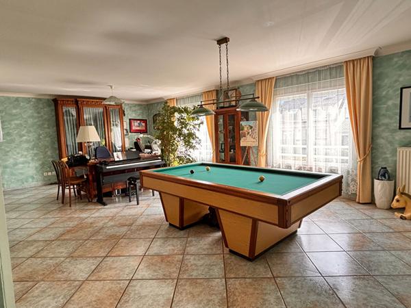 VENTE d'une maison F7 (202 m²) à TREMBLAY EN FRANCE