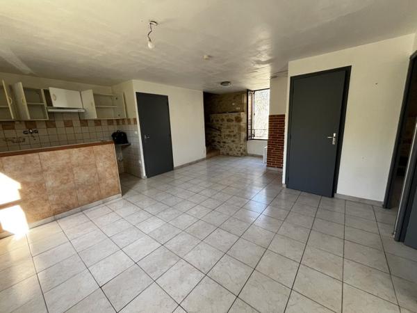 Maison 86 700 € Sauveterre-la-Lémance 8 p 104 m² DPE E