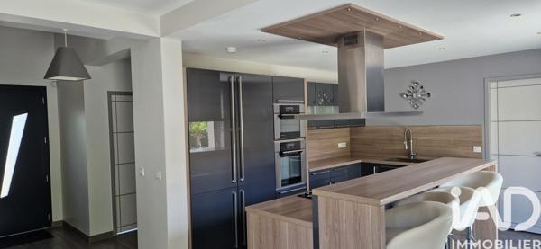 Maison à vendre 5 pièces 168 m² Claye-Souilly