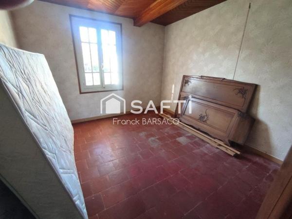 FERME AVEC DEPENDANCES SANS VOISINAGE IMMEDIAT