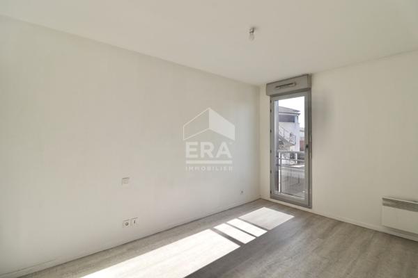 Charmant appartement 2 pièces à vendre à Chelles, quartier Mont-Chalâts - Madeleine