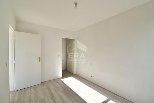 Charmant appartement 2 pièces à vendre à Chelles, quartier Mont-Chalâts - Madeleine