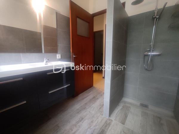 Maison en pierre de 110 m²