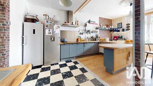 Maison à vendre 7 pièces 111,7 m² Pont-de-Buis-lès-Quimerch