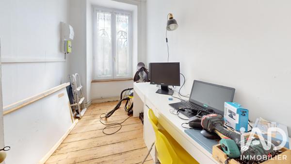 Maison à vendre 7 pièces 111,7 m² Pont-de-Buis-lès-Quimerch