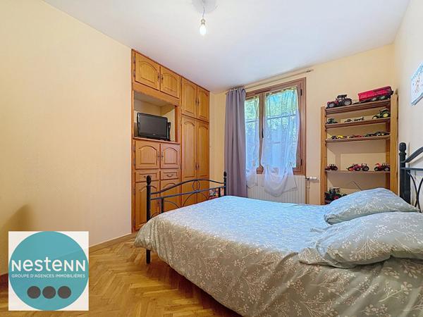 À VENDRE à SARAN !!Belle maison familiale 4 chambres . Quartier calme proche commodités