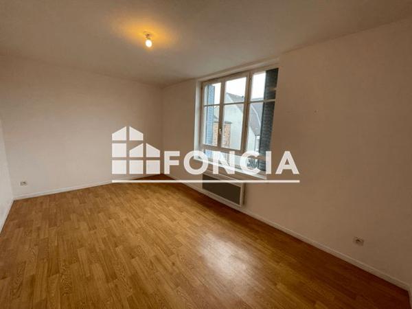 Location Appartement 3 pièces 55 m² - 59 RUE BOURBON Charleville Mezieres 08000