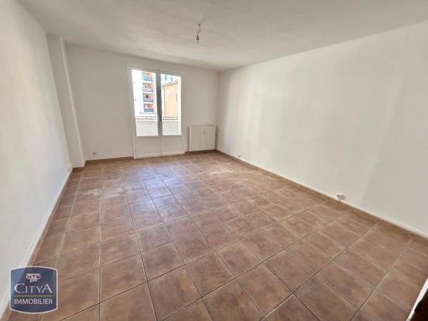 Appartement à louer 3 pièces 59.24m² Toulon (83100)