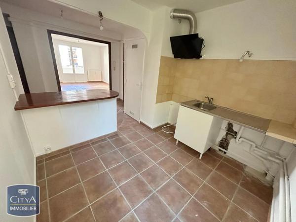 Appartement à louer 3 pièces 59.24m² Toulon (83100)