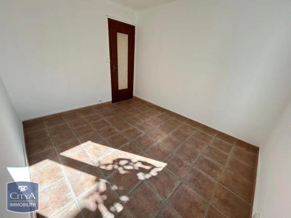 Appartement à louer 3 pièces 59.24m² Toulon (83100)
