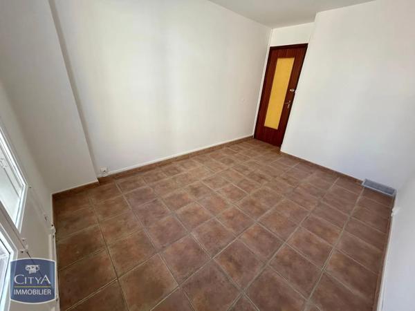 Appartement à louer 3 pièces 59.24m² Toulon (83100)