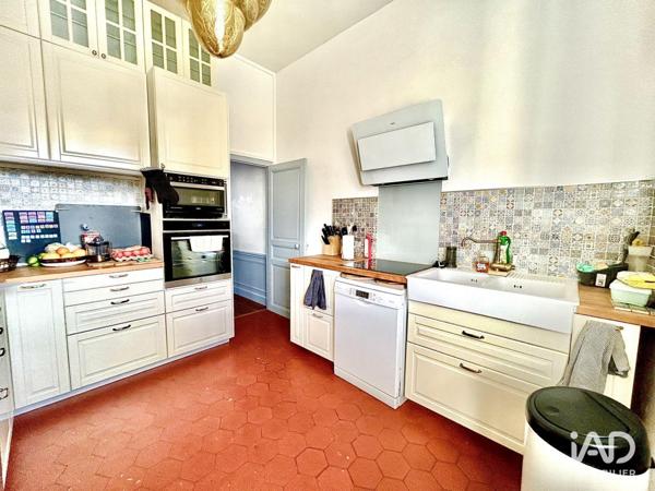 Maison à vendre 11 pièces 203 m² Sens