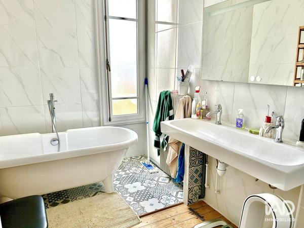 Maison à vendre 11 pièces 203 m² Sens